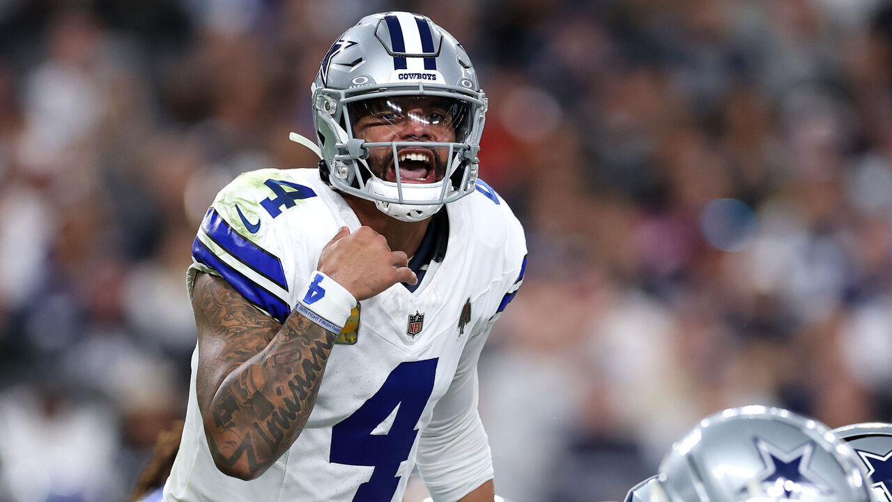 LAS VEGAS, NEVADA - NOVEMBER 17: Dak Prescott #4 of the Dallas Cowboys reacts at the line of scrimmage against the Las Vegas Raiders during the second quarter at Allegiant Stadium on November 17, 2025 in Las Vegas, Nevada.