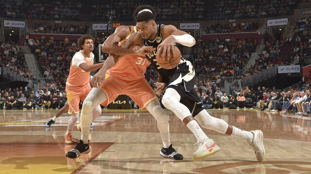 CLEVELAND, OH - NOVEMBER 17: Giannis Antetokounmpo #34 of the Milwaukee Bucks dribbles the ball during the game against the Cleveland Cavaliers on November 17, 2025 at Rocket Arena in Cleveland, Ohio. NOTE TO USER: User expressly acknowledges and agrees that, by downloading and/or using this Photograph, user is consenting to the terms and conditions of the Getty Images License Agreement. Mandatory Copyright Notice: Copyright 2025 NBAE