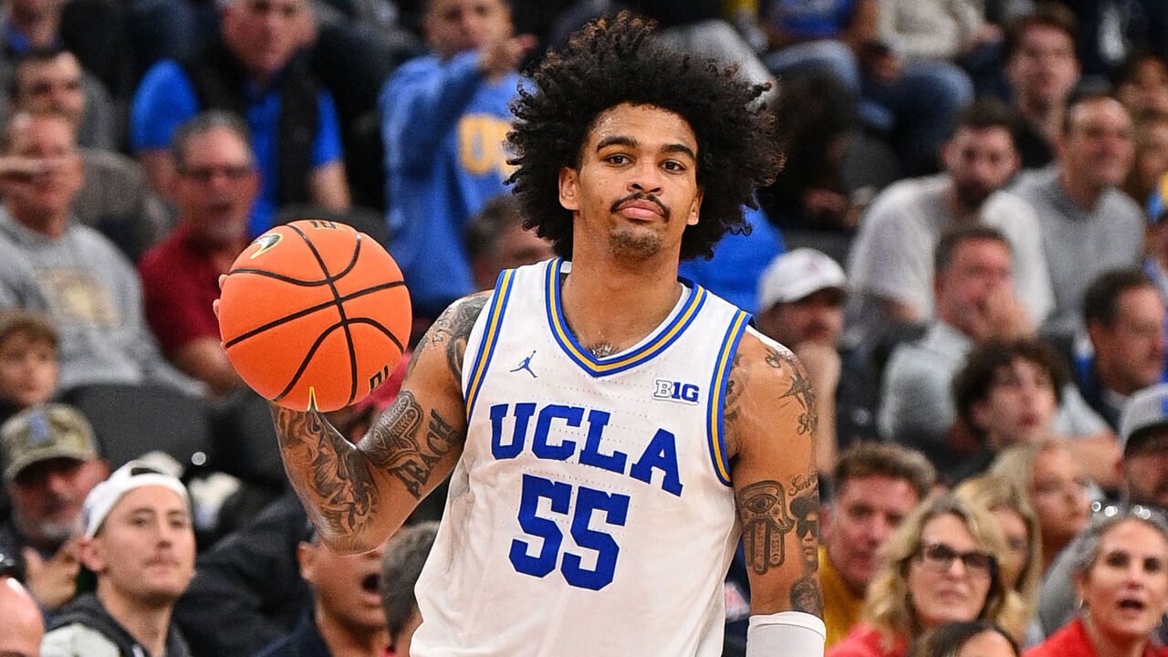 INGLEWOOD, CA - NOVEMBER 14: UCLA Bruins guard Skyy Clark (55) dribbles up the court during the Hall of Fame Series Los Angeles, a men's college basketball game between Arizona Wildcats vs. UCLA Bruins on November 14, 2025 at Intuit Dome in Los Angeles, California.