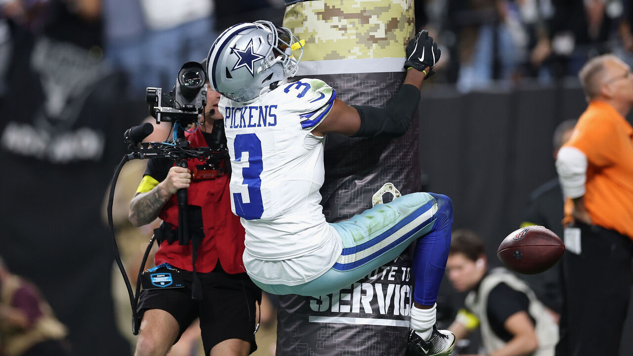 LAS VEGAS, NEVADA - NOVEMBER 17: George Pickens #3 of the Dallas Cowboys celebrates a touchdown against the Las Vegas Raiders during the second quarter at Allegiant Stadium on November 17, 2025 in Las Vegas, Nevada.