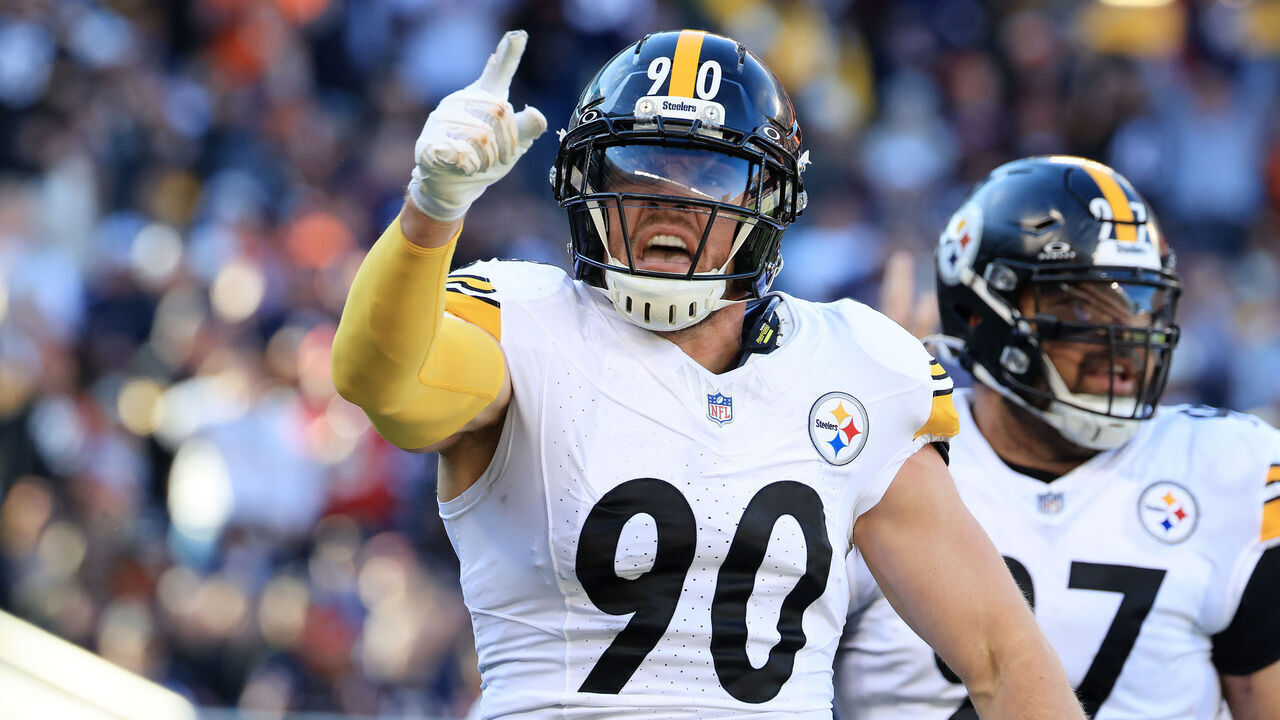 CHICAGO, ILLINOIS - NOVEMBER 23: T.J. Watt #90 of the Pittsburgh Steelers reacts after forcing a fumble during the first quarter against the Chicago Bears at Soldier Field on November 23, 2025 in Chicago, Illinois.