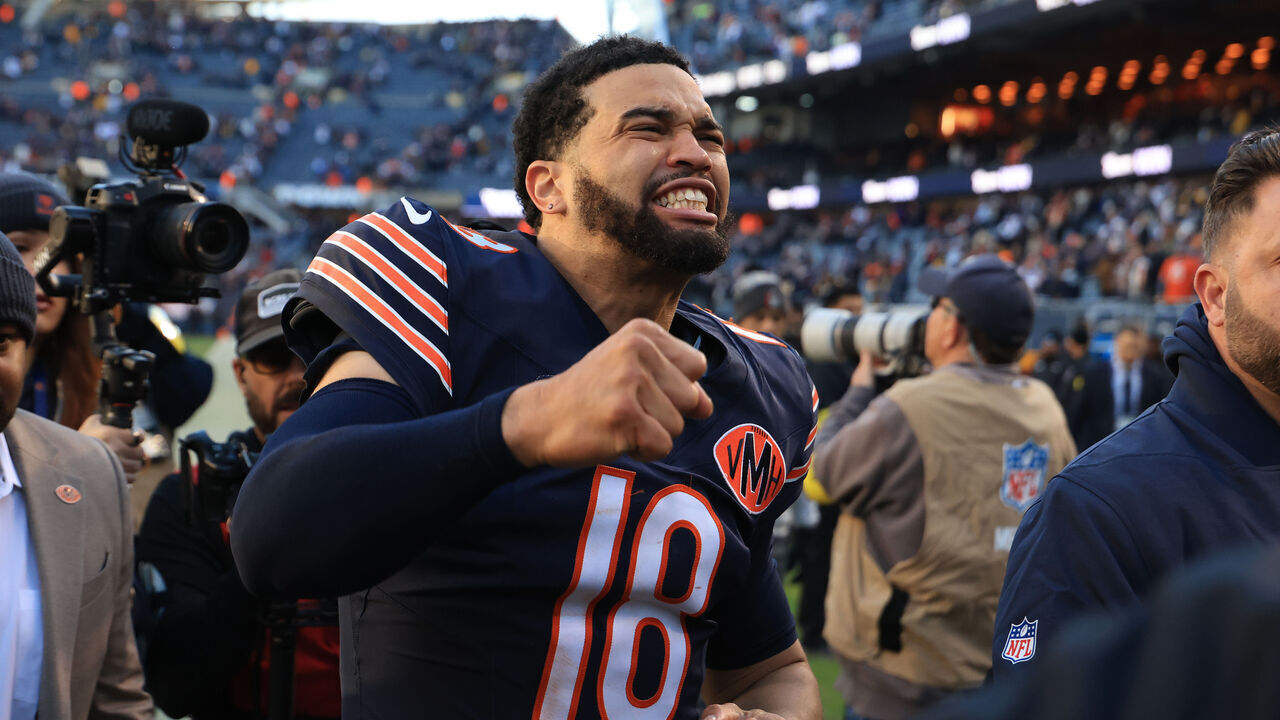 CHICAGO, ILLINOIS - NOVEMBER 23: Caleb Williams #18 of the Chicago Bears celebrates after beating the Pittsburgh Steelers 31-28 at Soldier Field on November 23, 2025 in Chicago, Illinois.