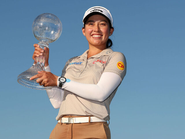 NAPLES, FLORIDA - NOVEMBER 23: Jeeno Thitikul of Thailand poses with the CME Group trophy after her win during the final round of the CME Group Tour Championship 2025 at Tiburon Golf Club on November 23, 2025 in Naples, Florida.