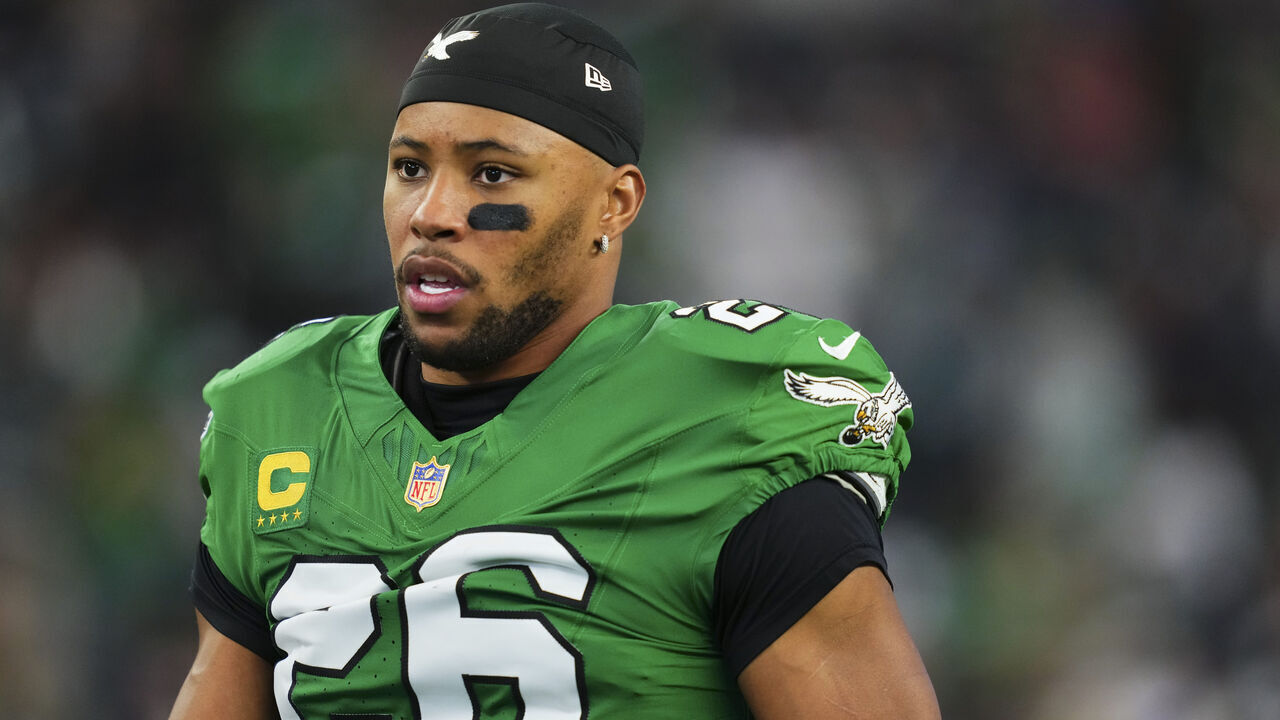 ARLINGTON, TX - NOVEMBER 23: Saquon Barkley #26 of the Philadelphia Eagles warms up before kickoff against the Dallas Cowboys during an NFL football game at AT&T Stadium on November 23, 2025 in Arlington, Texas.