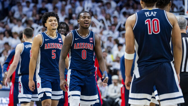STORRS, CONNECTICUT - NOVEMBER 19: Brayden Burries #5 and Jaden Bradley #0 of the Arizona Wildcats react during the second half against the Connecticut Huskies at Harry A. Gampel Pavilion on November 19, 2025 in Storrs, Connecticut.