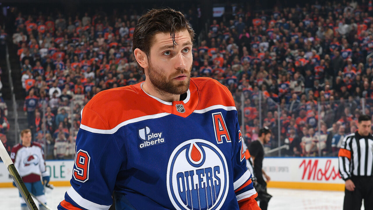 EDMONTON, CANADA - NOVEMBER 8: Leon Draisaitl #29 of the Edmonton Oilers stands for the singing of the national anthem prior to the game against the Colorado Avalanche at Rogers Place on November 8, 2025, in Edmonton, Alberta, Canada.