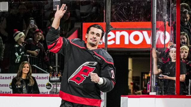 RALEIGH, NORTH CAROLINA - NOVEMBER 28: Seth Jarvis #24 of the Carolina Hurricanes acknowledges the fans after defeating the Winnipeg Jets in a game at Lenovo Center on November 28, 2025 in Raleigh, North Carolina.