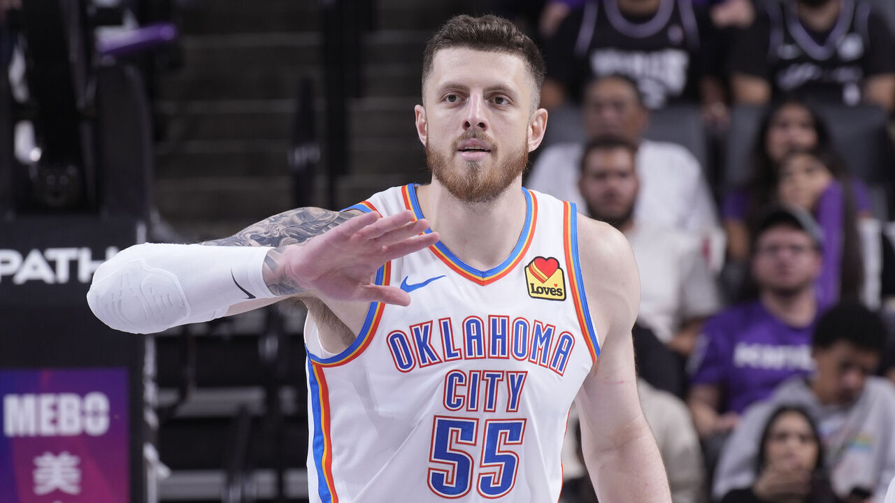 SACRAMENTO, CA - NOVEMBER 7: Isaiah Hartenstein #55 of the Oklahoma City Thunder looks on during the game against the Sacramento Kings during the 2025-26 Emirates Cup on November 7, 2025 at Golden 1 Center in Sacramento, California. NOTE TO USER: User expressly acknowledges and agrees that, by downloading and or using this photograph, User is consenting to the terms and conditions of the Getty Images Agreement. Mandatory Copyright Notice: Copyright 2025 NBAE