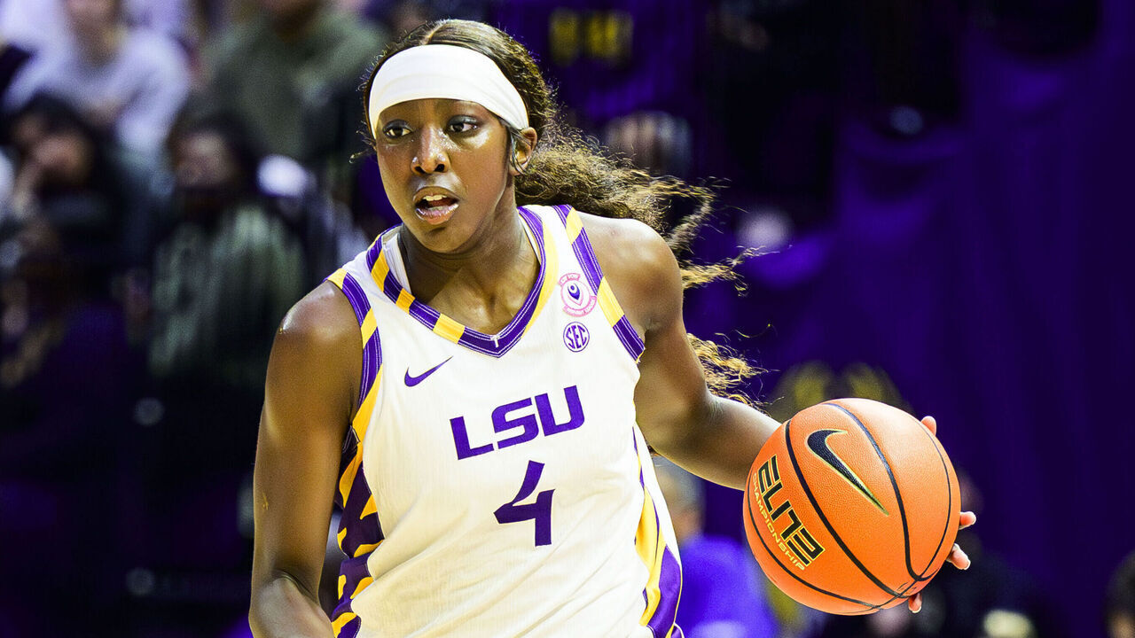 BATON ROUGE, LOUISIANA - NOVEMBER 6: Flau'Jae Johnson #4 of the LSU Tigers in action against the Southeastern Louisiana Lions at the Pete Maravich Assembly Center on November 6, 2025 in Baton Rouge, Louisiana. (Photo by Kristen Young/University Images via Getty Images}