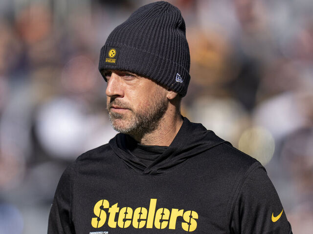 Report: Steelers' Rodgers playing through at least 3 ...