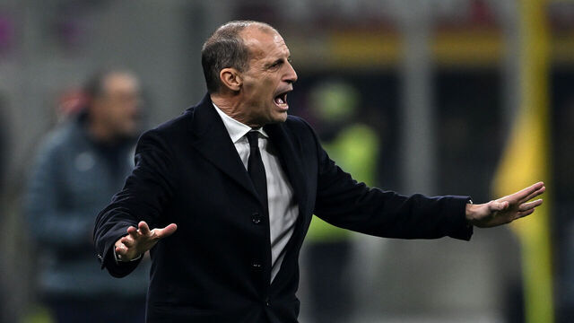 MILAN, ITALY - NOVEMBER 29: Massimiliano Allegri of Milan reacts during the Serie A match between AC Milan and SS Lazio at Giuseppe Meazza Stadium on November 29, 2025 in Milan, Italy.