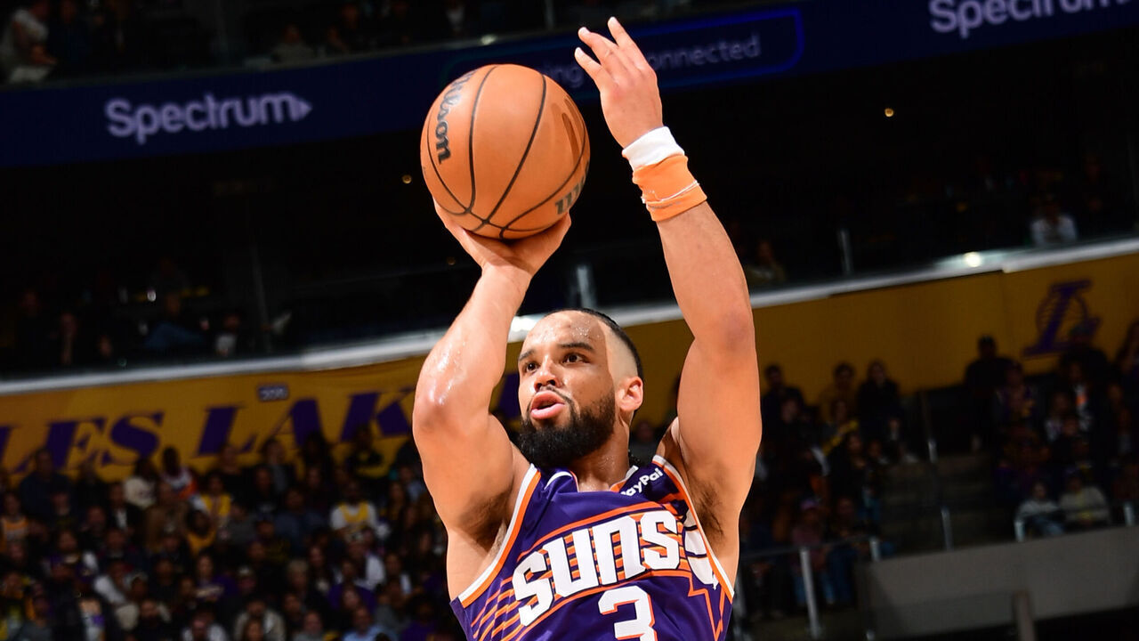 LOS ANGELES, CA - DECEMBER 1: Dillon Brooks #3 of the Phoenix Suns shoots a three point basket during the game against the Los Angeles Lakers on December 1, 2025 at Crypto.Com Arena in Los Angeles, California. NOTE TO USER: User expressly acknowledges and agrees that, by downloading and/or using this Photograph, user is consenting to the terms and conditions of the Getty Images License Agreement. Mandatory Copyright Notice: Copyright 2025 NBAE