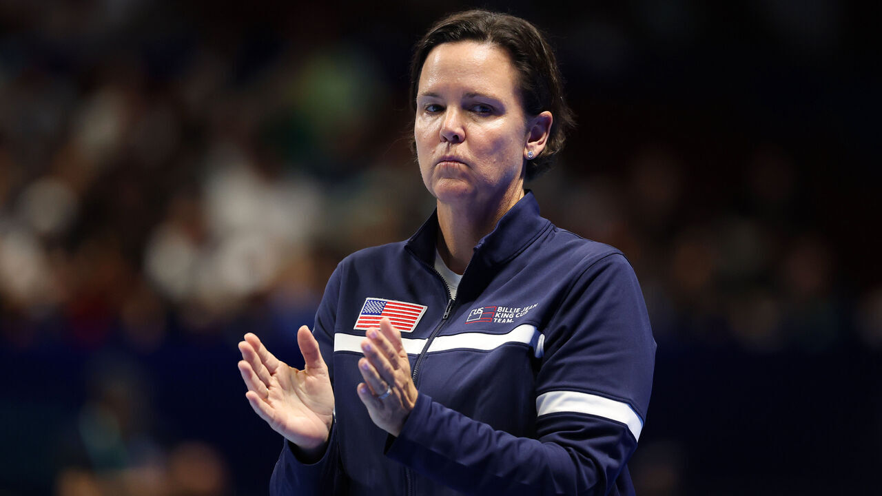 SHENZHEN, CHINA - SEPTEMBER 20: Lindsay Davenport, captain of United States reacts during match 1in the Billie Jean King Cup by Gainbridge Finals 2025, Semi-Final match between USA and Great Britain at Shenzhen Bay Sports Centre Arena on September 20, 2025 in Shenzhen, China.