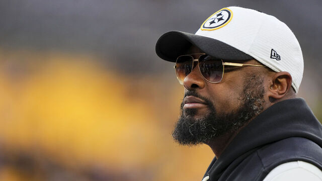 PITTSBURGH, PA - NOVEMBER 30: Pittsburgh Steelers head coach Mike Tomlin looks on before kickoff against the Buffalo Bills during an NFL football game at Acrisure Stadium on November 30, 2025 in Pittsburgh, Pennsylvania.