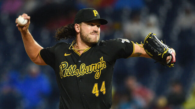 PHILADELPHIA, PA - SEPTEMBER 23: Pittsburgh Pirates pitcher Cody Ponce (44) delivers during the Major League Baseball game between the Pittsburgh Pirates and Philadelphia Phillies on September 23, 2021 at Citizens Bank Park in Philadelphia, PA.