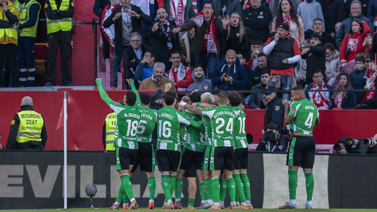 Pablo Fornals of Real Betis celebrates a goal during the La Liga EA Sports match between Sevilla FC and Real Betis at Ramon Sanchez Pizjuan in Seville, Spain, on November 30, 2025.