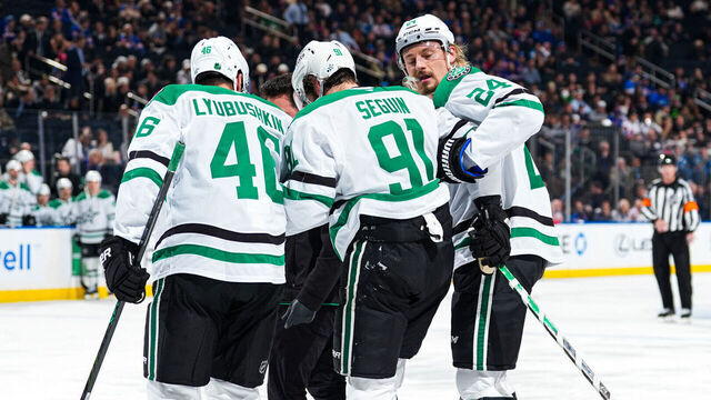 NEW YORK, NEW YORK - DECEMBER 02: Tyler Seguin #91 of the Dallas Stars is helped off the ice after being injured in the first period against the New York Rangers at Madison Square Garden on December 2, 2025 in New York City.