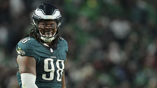 PHILADELPHIA, PENNSYLVANIA - NOVEMBER 16: Jalen Carter #98 of the Philadelphia Eagles reacts against the Detroit Lions at Lincoln Financial Field on November 16, 2025 in Philadelphia, United States.