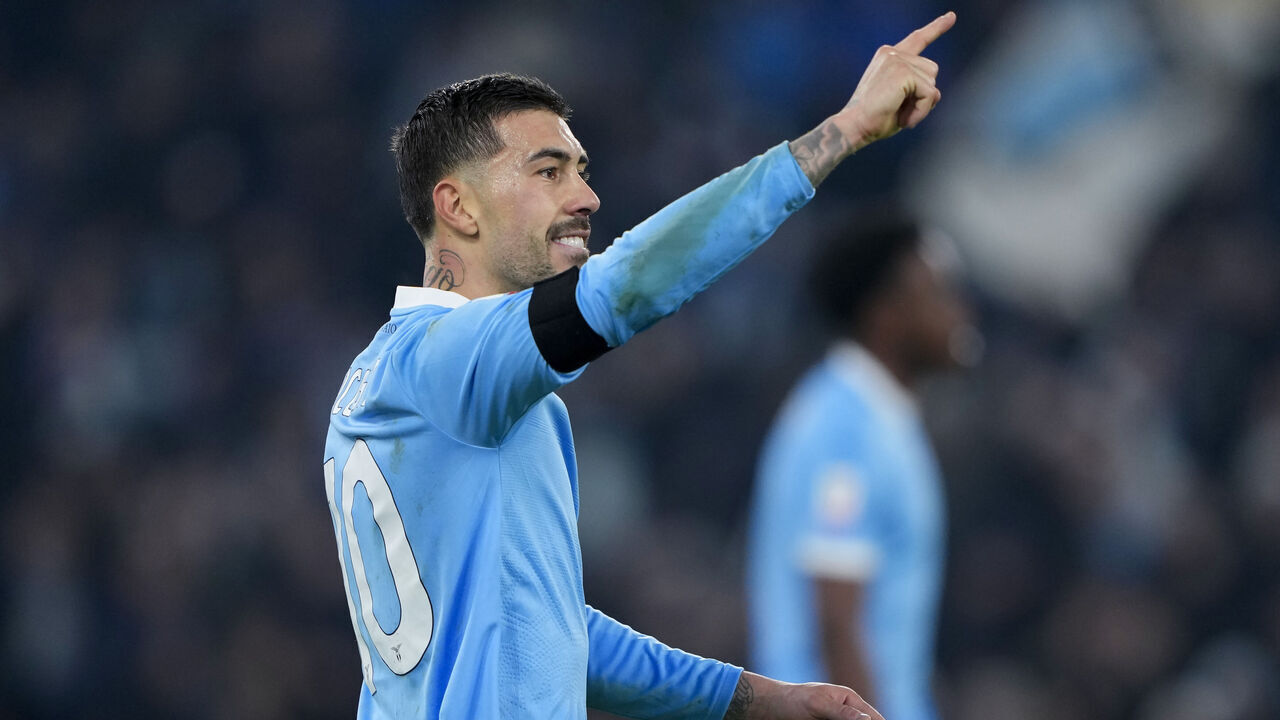 ROME, ITALY - DECEMBER 04: Mattia Zaccagni of S.S. Lazio celebrate after scoring a goal during the Coppa Italia round of 16 match between SS Lazio and AC Milan at Olimpico Stadium on December 04, 2025 in Rome, Italy.