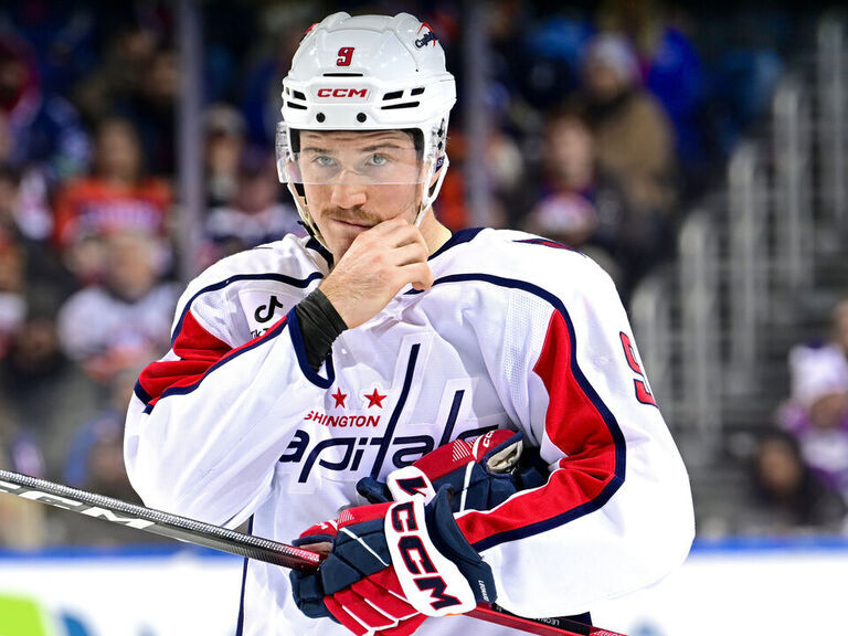 Image for Capitals' Leonard injured after huge hit from Trouba