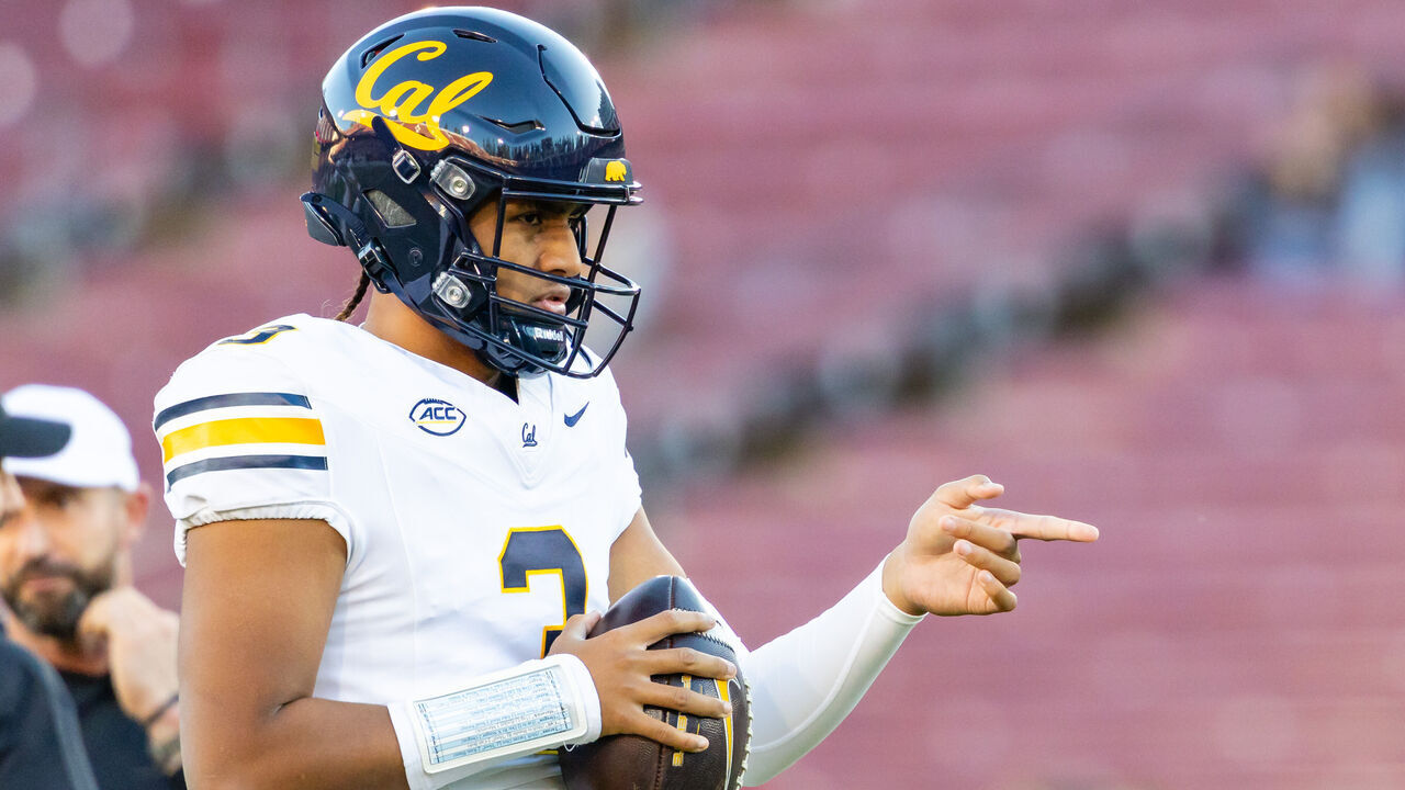 PALO ALTO, CA - NOVEMBER 22: Jaron-Keawe Sagapolutele #3 of the California Golden Bears warms up before the Big Game between the California Golden Bears and the Stanford Cardinal on November 22, 2025 at Stanford Stadium in Palo Alto, CA.