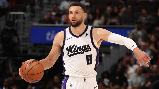 MIAMI, FL - DECEMBER 6: Zach LaVine #8 of the Sacramento Kings dribbles the ball during the game against the Miami Heat on December 6, 2025 at Kaseya Center in Miami, Florida. Mandatory Copyright Notice: Copyright 2025 NBAE