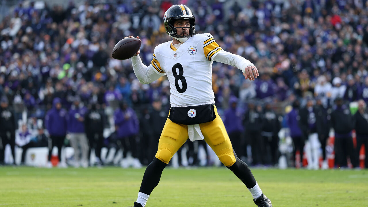 BALTIMORE, MARYLAND - DECEMBER 07: Aaron Rodgers #8 of the Pittsburgh Steelers throws a pass against the Baltimore Ravens during the first half at M&T Bank Stadium on December 07, 2025 in Baltimore, Maryland.