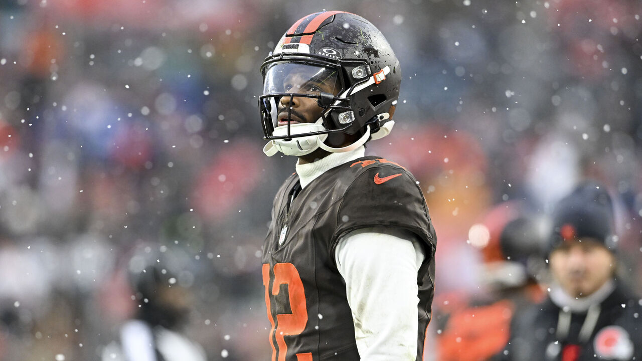 CLEVELAND, OHIO - DECEMBER 07: Shedeur Sanders #12 of the Cleveland Browns looks on during the second half against the Tennessee Titans at Huntington Bank Field on December 07, 2025 in Cleveland, Ohio.