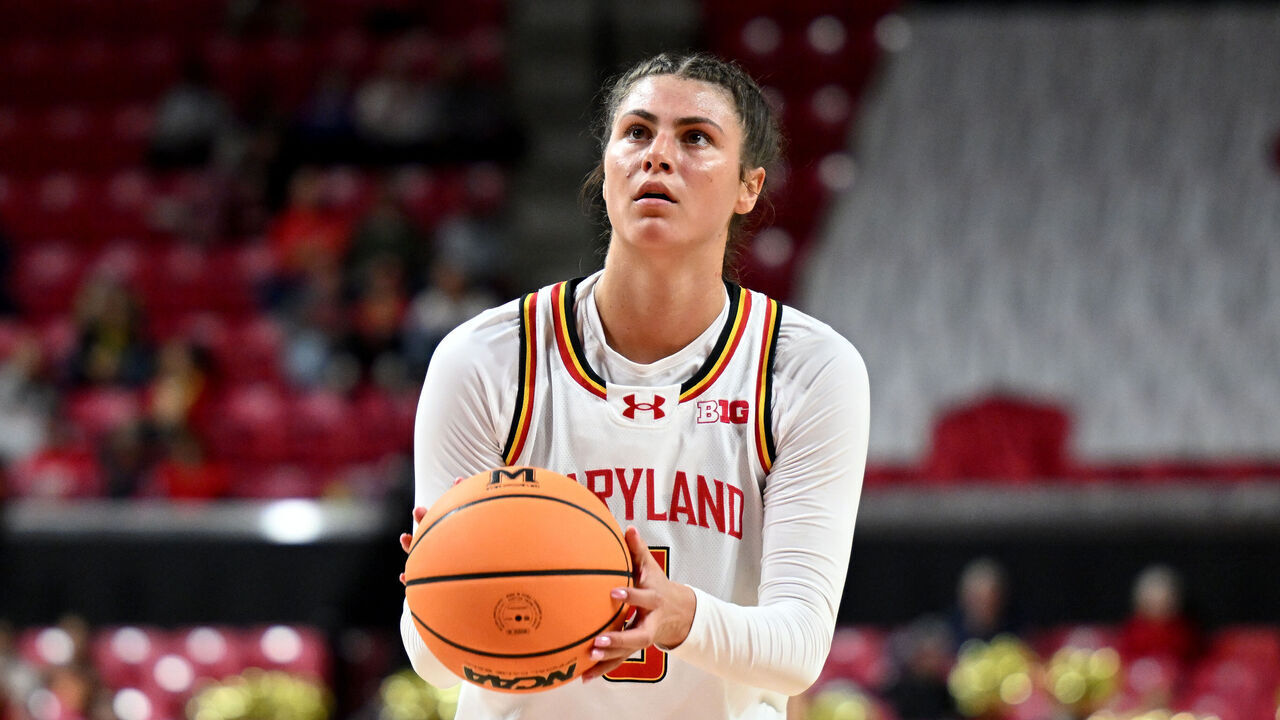 COLLEGE PARK, MARYLAND - NOVEMBER 16: Saylor Poffenbarger #6 of the Maryland Terrapins shoots a free throw against the Princeton Tigers at Xfinity Center on November 16, 2025 in College Park, Maryland.