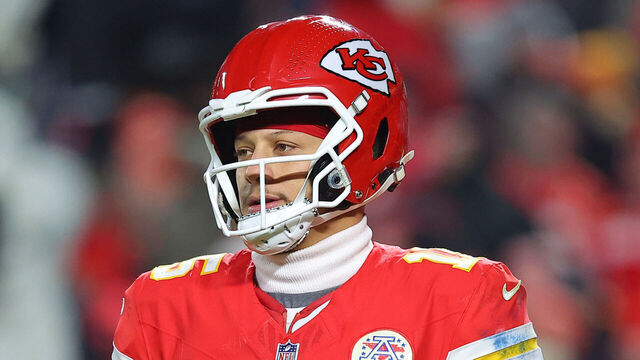 KANSAS CITY, MISSOURI - DECEMBER 07: Patrick Mahomes #15 of the Kansas City Chiefs reacts after throwing an interception against the Houston Texans during the fourth quarter at Arrowhead Stadium on December 07, 2025 in Kansas City, Missouri.