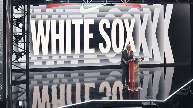ATLANTA, GEORGIA - JULY 13: Major League Baseball commissioner Robert D. Manfred Jr. announces Billy Carlson as the tenth overall pick, by the Chicago White Sox, in the first round of the 2025 MLB Draft at Coca-Cola Roxy on July 13, 2025 in Atlanta, Georgia.
