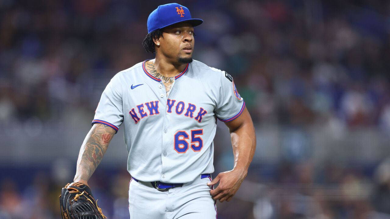 MIAMI, FLORIDA - SEPTEMBER 26: Gregory Soto #65 of the New York Mets walks off the field during the fifth inning against the Miami Marlins at loanDepot park on September 26, 2025 in Miami, Florida.