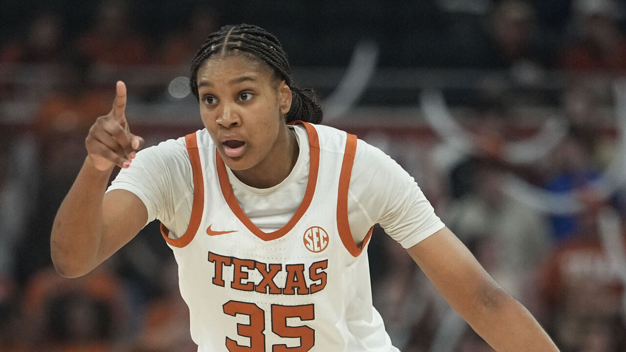 AUSTIN, TEXAS - DECEMBER 4: Madison Booker #35 of the Texas Longhorns signals to teammates during the first half against the North Carolina Tar Heels at Moody Center on December 4, 2025 in Austin, Texas.