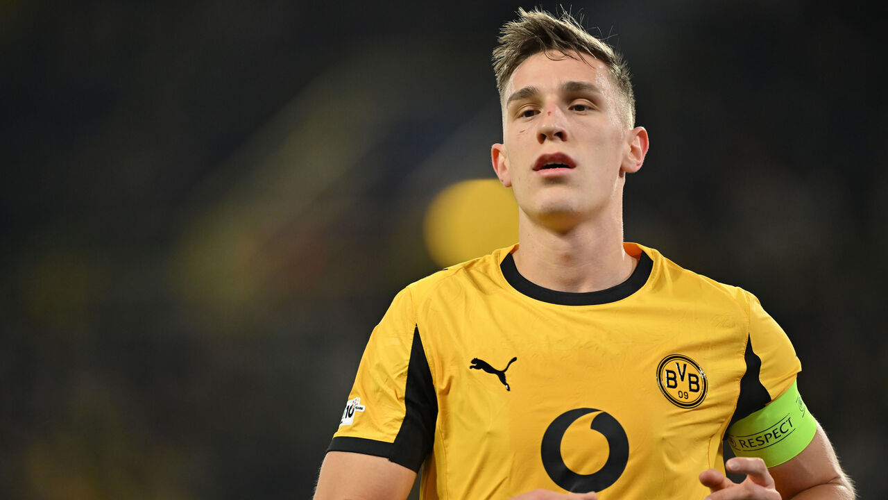DORTMUND, GERMANY - DECEMBER 10: Nico Schlotterbeck of Borussia Dortmund looks on during the UEFA Champions League 2025/26 League Phase MD6 match between Borussia Dortmund and FK Bodo/Glimt at BVB Stadion Dortmund on December 10, 2025 in Dortmund, Germany.