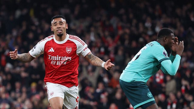 LONDON, ENGLAND - DECEMBER 13: Gabriel Jesus of Arsenal celebrates after scoring a goal to make it 2-1 during the Premier League match between Arsenal and Wolverhampton Wanderers at Emirates Stadium on December 13, 2025 in London, England.