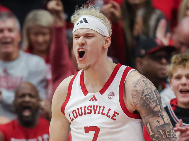 LOUISVILLE, KENTUCKY - DECEMBER 13: Kasean Pryor #7 of the Louisville Cardinals reacts during the first half against the Memphis Tigers at KFC YUM! Center on December 13, 2025 in Louisville, Kentucky.
