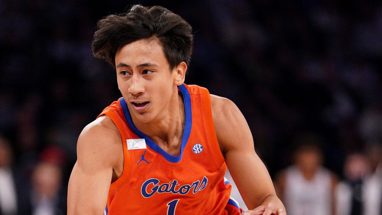 NEW YORK, NEW YORK - DECEMBER 09: Xaivian Lee #1 of the Florida Gators drives the ball during the game against the UConn Huskies at Madison Square Garden on December 09, 2025 in New York City.
