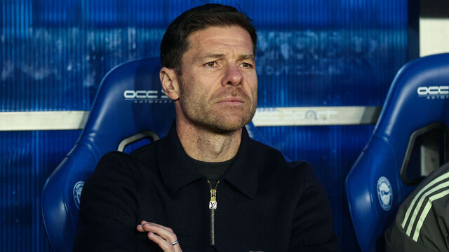 VITORIA, SPAIN - DECEMBER 14: Xabi Alonso, head coach of Real Madrid, looks on during the Spanish League, LaLiga EA Sports, football match played between Deportivo Alaves and Real Madrid at Mendizorroza Stadium on December 14, 2025, in Vitoria, Spain.