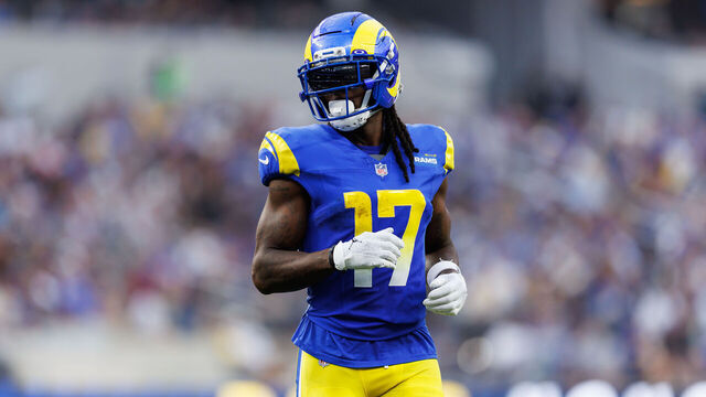 INGLEWOOD, CALIFORNIA - NOVEMBER 2: Davante Adams #17 of the Los Angeles Rams gets set during the fourth quarter of an NFL football game against the New Orleans Saints at SoFi Stadium on November 02, 2025 in Inglewood, California.