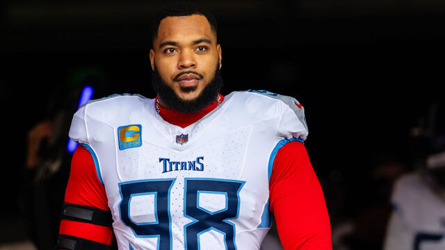 SANTA CLARA, CA - DECEMBER 14: Jeffery Simmons #98 of the Tennessee Titans enters the field before a NFL game between the Tennessee Titans and the San Francisco 49ers on December 14, 2025 at Levi's Stadium in Santa Clara, CA.
