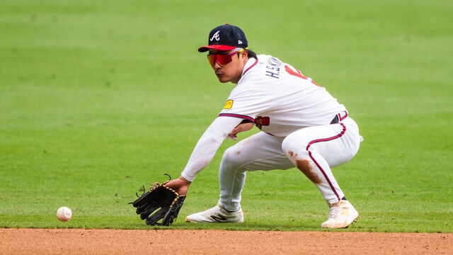 ATLANTA, GA - SEPTEMBER 24: Ha-Seong Kim #9 of the Atlanta Braves fields a ground ball in the seventh inning during the game against the Washington Nationals at Truist Park on September 24, 2025 in Atlanta, Georgia.