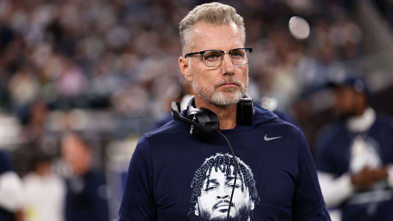 LAS VEGAS, NEVADA - NOVEMBER 17: Dallas Cowboys offensive coordinator Matt Eberflus stands on the sideline during the national anthem prior to the game against the Las Vegas Raiders at Allegiant Stadium on November 17, 2025 in Las Vegas, Nevada.