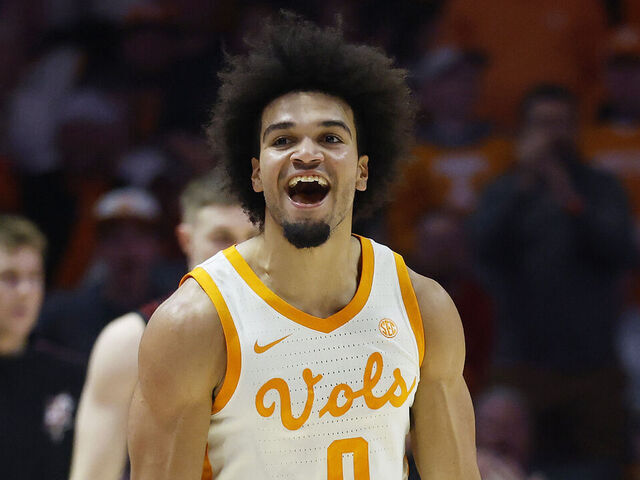 KNOXVILLE, TENNESSEE - DECEMBER 16: Ja'Kobi Gillespie #0 of the Tennessee Volunteers celebrates after a made basket during the second half of the game against the Louisville Cardinals at Thompson-Boling Arena on December 16, 2025 in Knoxville, Tennessee.