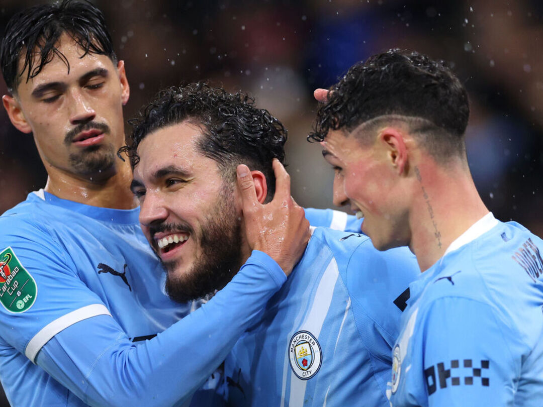 Patrice Evra: After the Suarez incident, a Liverpool fan threatened to kill  me - Football | Tribuna.com, image size:1080x810