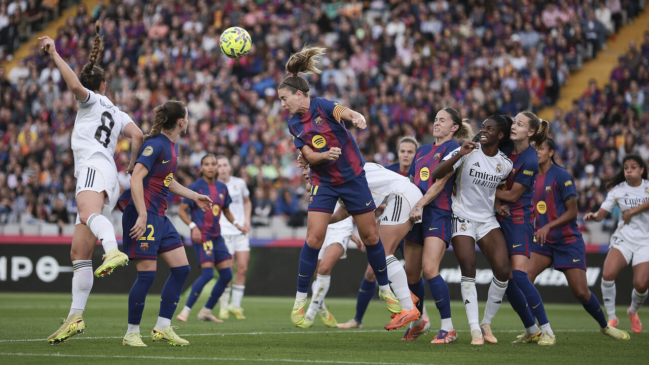 BARCELONA, SPAIN - NOVEMBER 15: Alexia Putellas of FC Barcelona clears the ball during the finetwork Liga F match between FC Barcelona Femení and Real Madrid Femenino at Estadi Johan Cruyff on November 15, 2025 in Barcelona, Spain.