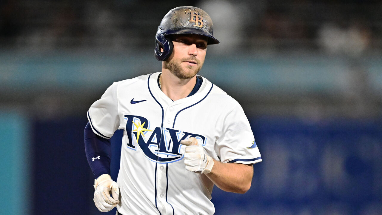 TAMPA, FLORIDA - SEPTEMBER 21: Brandon Lowe #8 of the Tampa Bay Rays runs the bases after hitting a home run in the sixth inning against the Boston Red Sox at George M. Steinbrenner Field on September 21, 2025 in Tampa, Florida.
