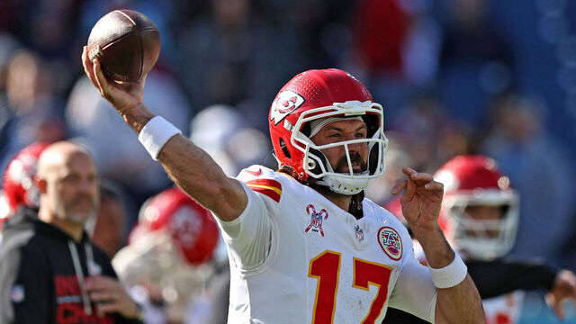 NASHVILLE, TENNESSEE - DECEMBER 21: Gardner Minshew #17 of the Kansas City Chiefs warms up prior to the game against the Tennessee Titans at Nissan Stadium on December 21, 2025 in Nashville, Tennessee.