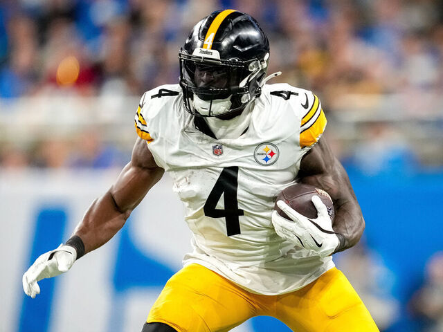 DETROIT, MICHIGAN - DECEMBER 21: DK Metcalf #4 of the Pittsburgh Steelers runs in action during the game against the Detroit Lions at Ford Field on December 21, 2025 in Detroit, Michigan.