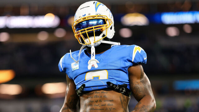 INGLEWOOD, CALIFORNIA - DECEMBER 8: Denzel Perryman #6 of the Los Angeles Chargers warms up prior to the game against the Philadelphia Eagles at SoFi Stadium on December 8, 2025 in Inglewood, California.