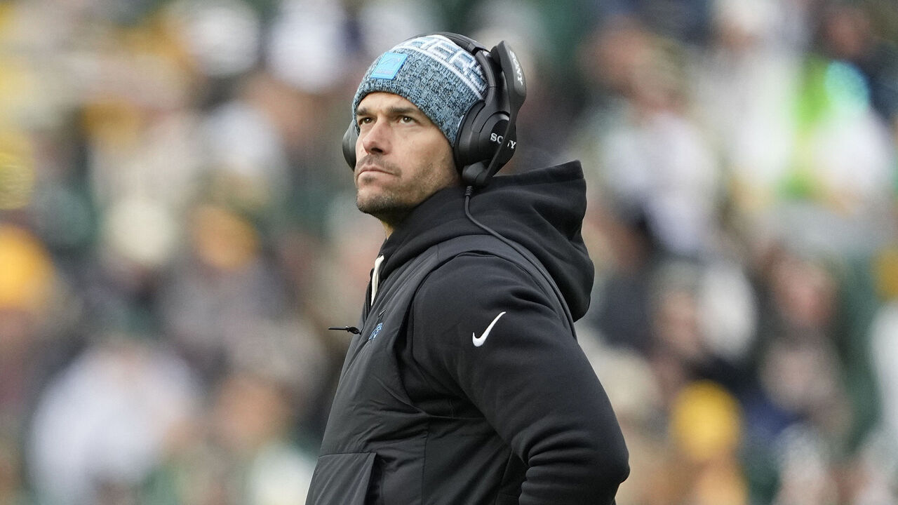 GREEN BAY, WISCONSIN - NOVEMBER 02: Head coach Dave Canales of the Carolina Panthers looks on against the Green Bay Packers during the third quarter at Lambeau Field on November 02, 2025 in Green Bay, Wisconsin.